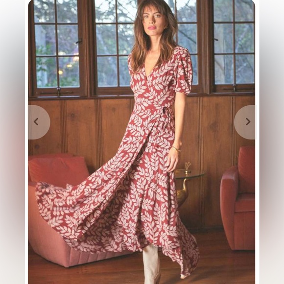 Red Odells Anthropologie wrap dress NWT - Picture 4 of 5